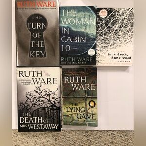 Ruth Ware Thriller/Mystery Book Lot of 5
